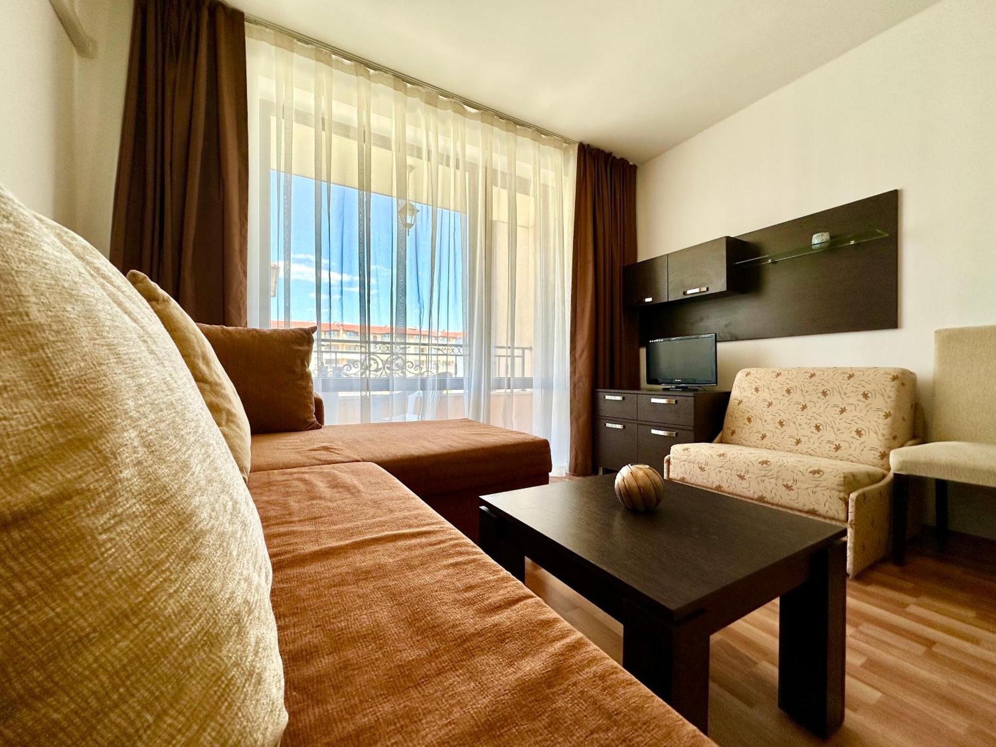 Menada Diamant Apartments Pantai Sunny Bilik gambar