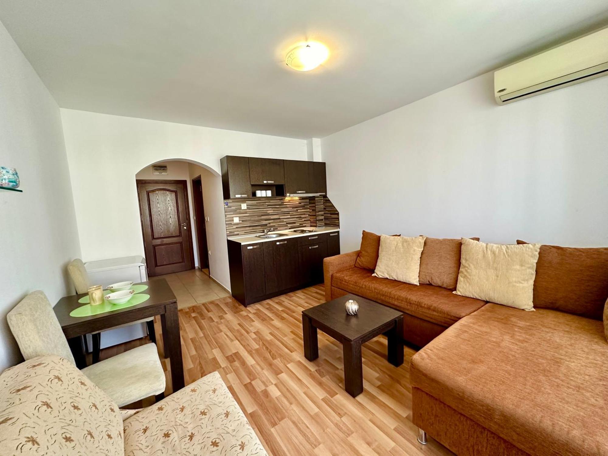 Menada Diamant Apartments Pantai Sunny Bilik gambar