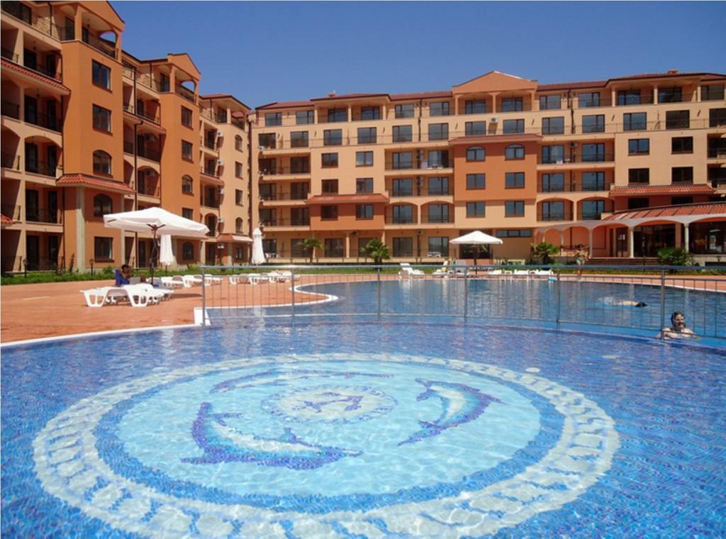 Menada Diamant Apartments Pantai Sunny Luaran gambar