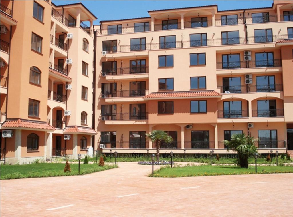 Menada Diamant Apartments Pantai Sunny Luaran gambar