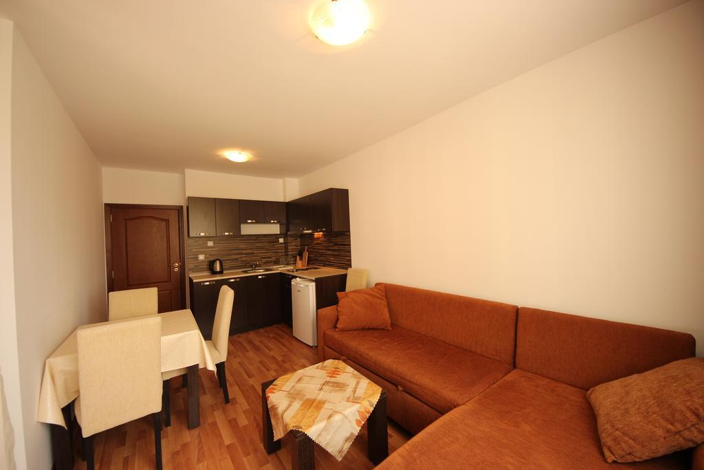 Menada Diamant Apartments Pantai Sunny Bilik gambar